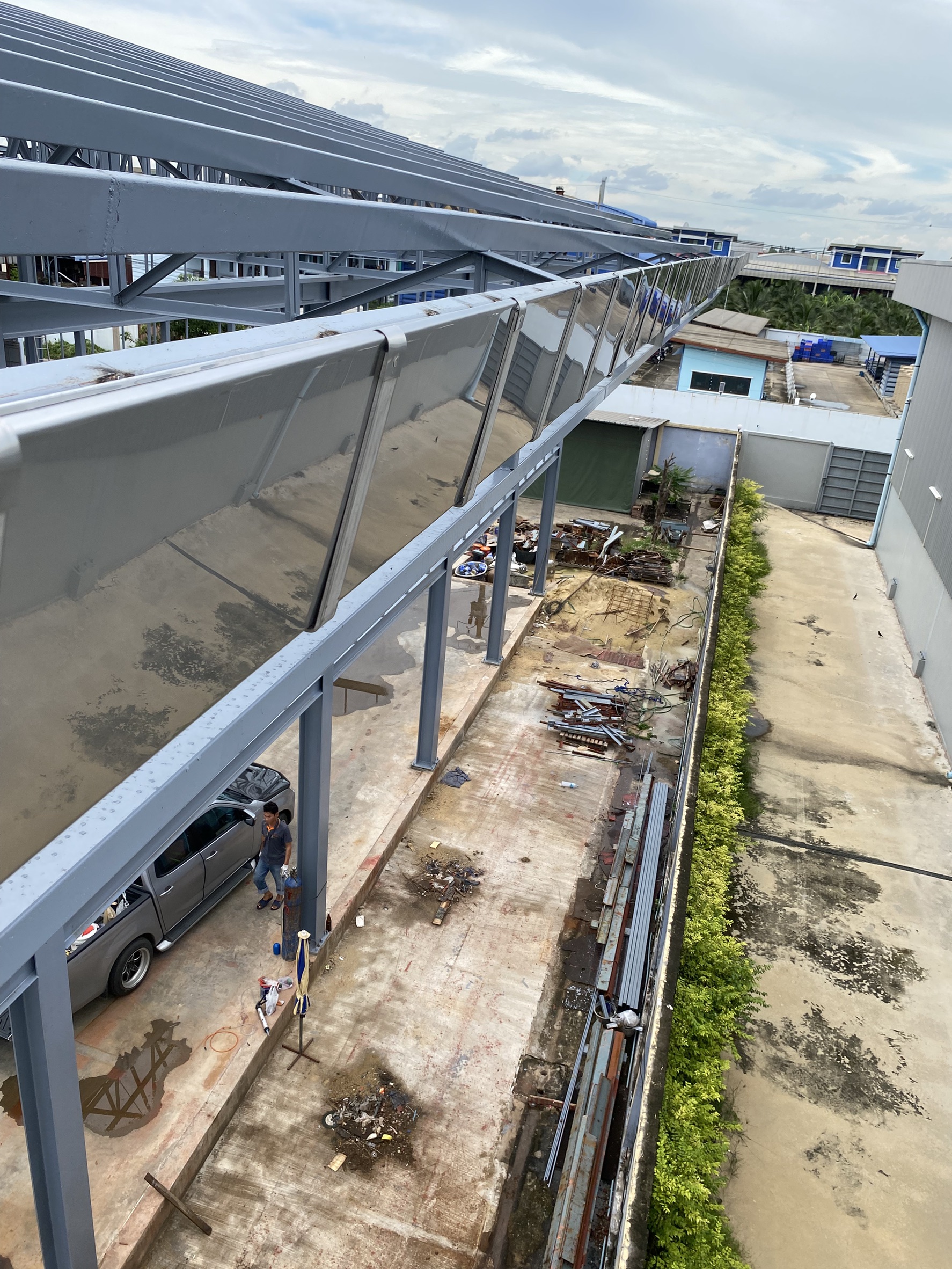 15 - https://เคเครางน้ําฝน.com | บริการรับติดตั้งรางน้ำฝนครบวงจร สแตนเลส ไวนิล SCG VG สำหรับบ้านและโรงงาน ออกแบบฟรีโดยช่างประสบการณ์กว่า 10 ปี เชื่อมอาร์กอนมาตรฐาน รับประกันงานติดตั้ง 2 ปี ให้บริการทั่วกรุงเทพ ปทุมธานี และจังหวัดใกล้เคียง