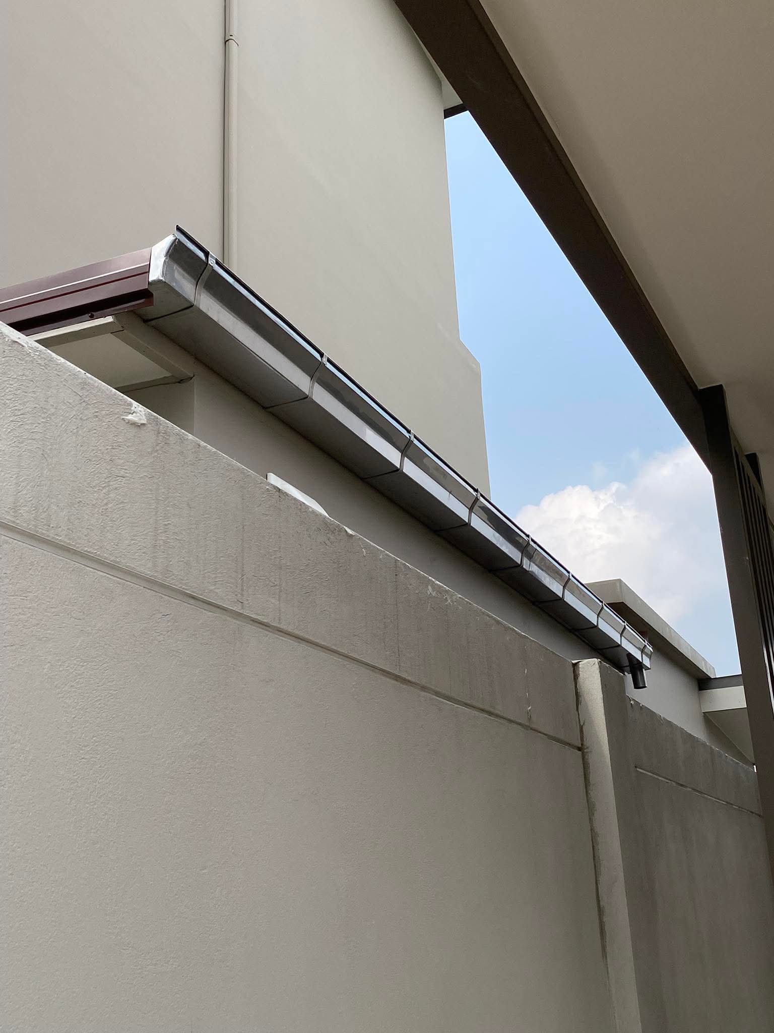 25 - https://เคเครางน้ําฝน.com | บริการรับติดตั้งรางน้ำฝนครบวงจร สแตนเลส ไวนิล SCG VG สำหรับบ้านและโรงงาน ออกแบบฟรีโดยช่างประสบการณ์กว่า 10 ปี เชื่อมอาร์กอนมาตรฐาน รับประกันงานติดตั้ง 2 ปี ให้บริการทั่วกรุงเทพ ปทุมธานี และจังหวัดใกล้เคียง